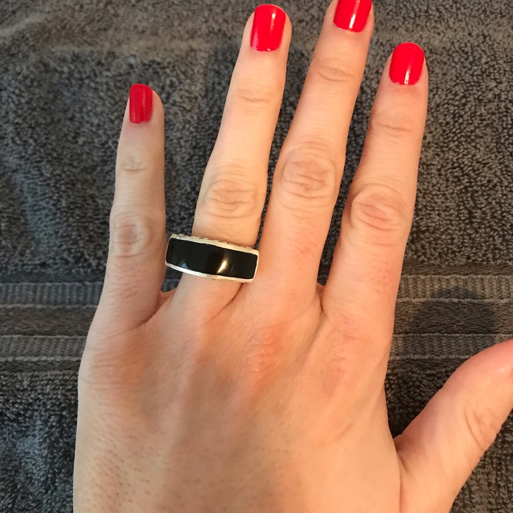 925 Sterling and Black onyx like size 6 ring